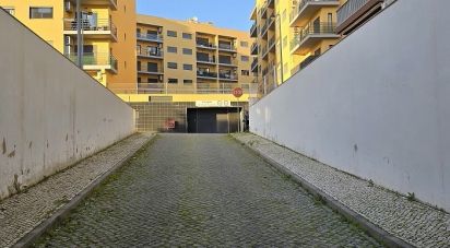 Parking/garage/box à Armação de Pêra de 17 m²