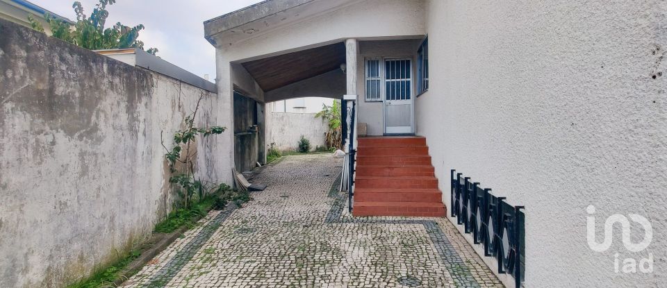 House T5 in São Mamede de Infesta e Senhora da Hora of 300 m²