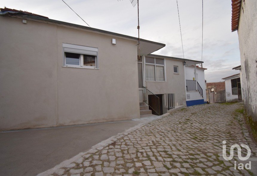 Village house T2 in São Miguel, Santa Eufémia e Rabaçal of 80 m²