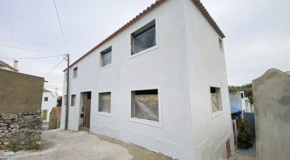 Maison T2 à Alenquer (Santo Estêvão e Triana) de 84 m²