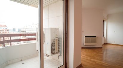 Apartment T4 in Avenidas Novas of 170 m²