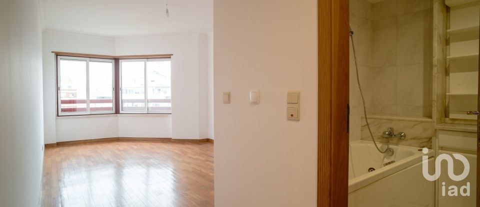 Apartment T4 in Avenidas Novas of 170 m²