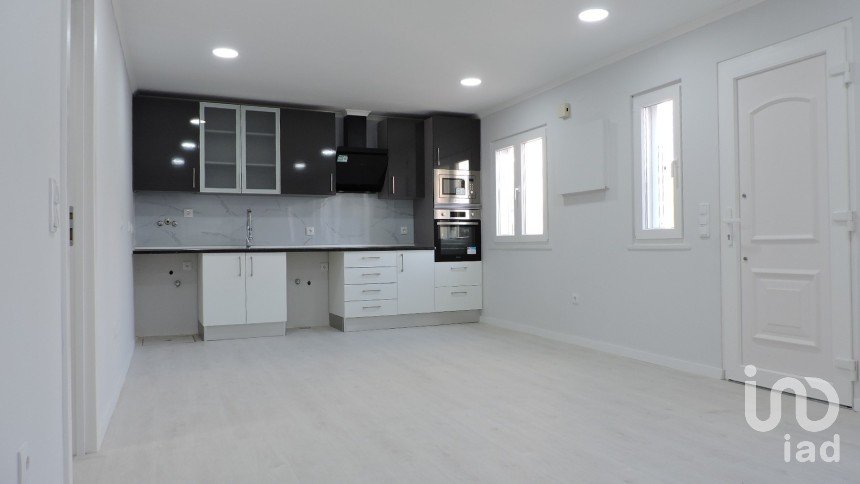 Casa / Villa T3 em Setúbal (São Sebastião) de 45 m²