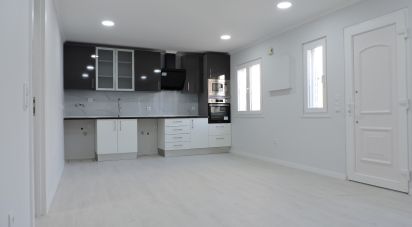 Casa / Villa T3 em Setúbal (São Sebastião) de 45 m²