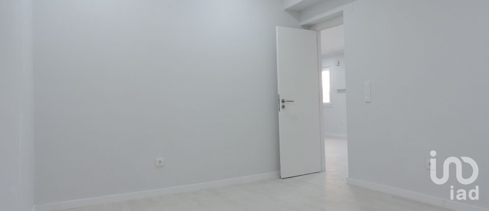 Casa / Villa T3 em Setúbal (São Sebastião) de 45 m²