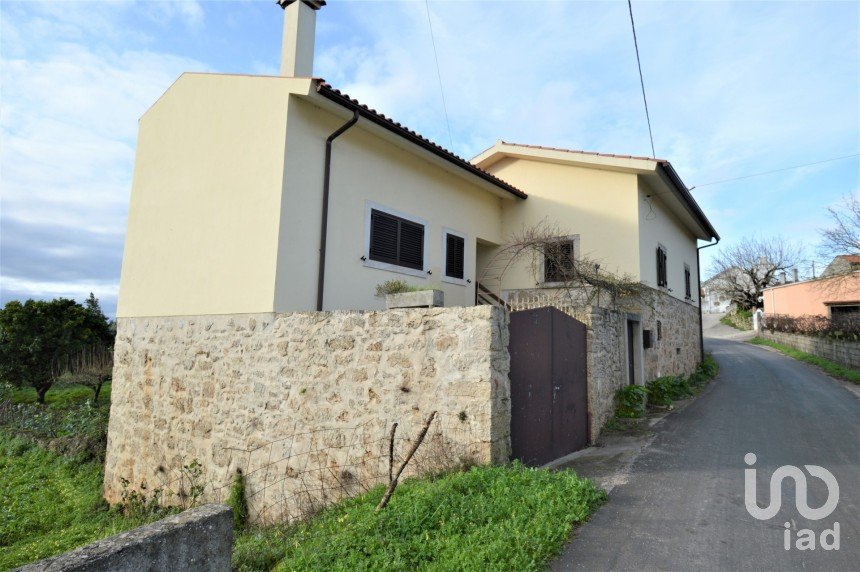 Village house T2 in São Miguel, Santa Eufémia e Rabaçal of 141 m²