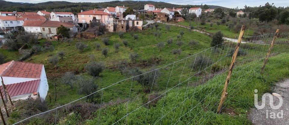 Terreno em Alvares de 3 000 m²