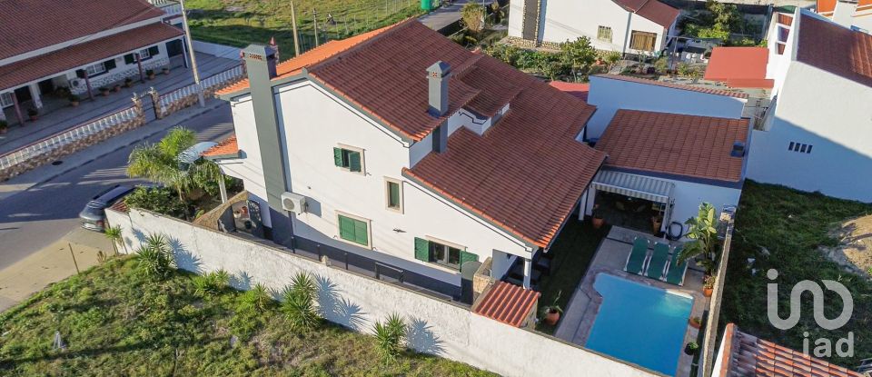 Maison T3 à Azeitão (São Lourenço e São Simão) de 244 m²