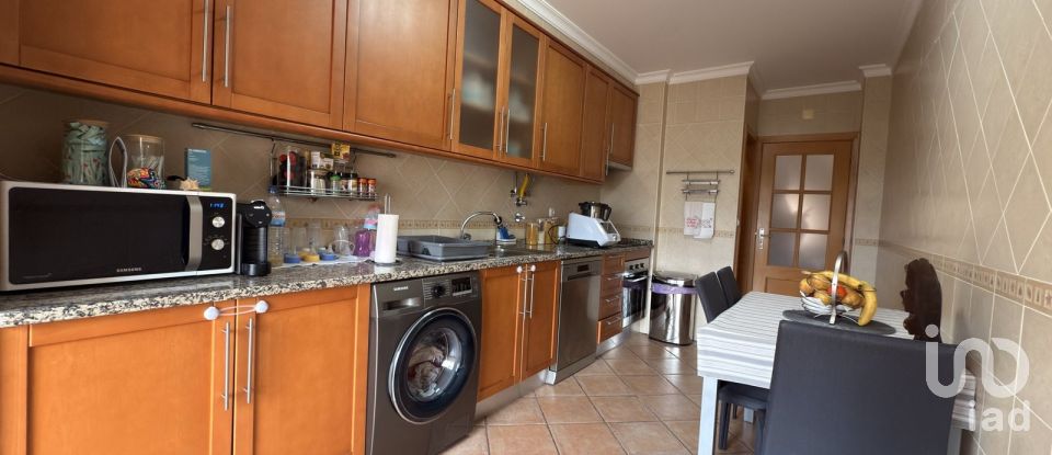 Appartement T2 à Quelfes de 105 m²