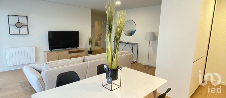 Apartment T2 in Santa Marinha E São Pedro Da Afurada of 112 m²