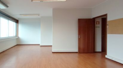 Offices in Cedofeita, Santo Ildefonso, Sé, Miragaia, São Nicolau e Vitória of 210 m²