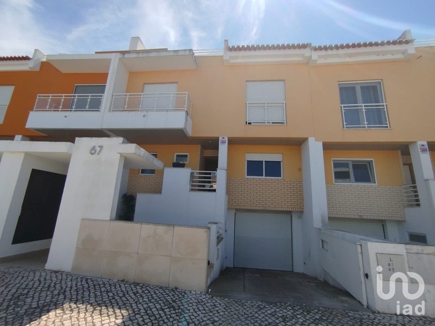 Casa / Villa T3 em Alcochete de 324 m²