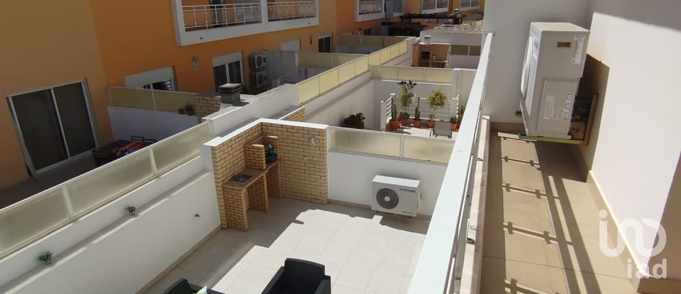 Casa / Villa T3 em Alcochete de 324 m²