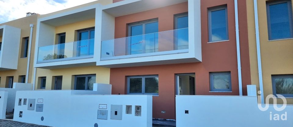 Maison T3 à Silveira de 308 m²