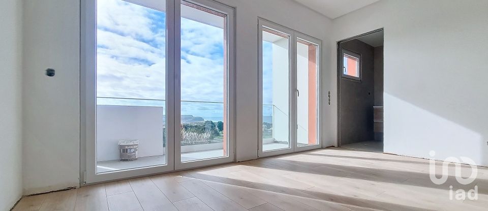 Maison T3 à Silveira de 308 m²