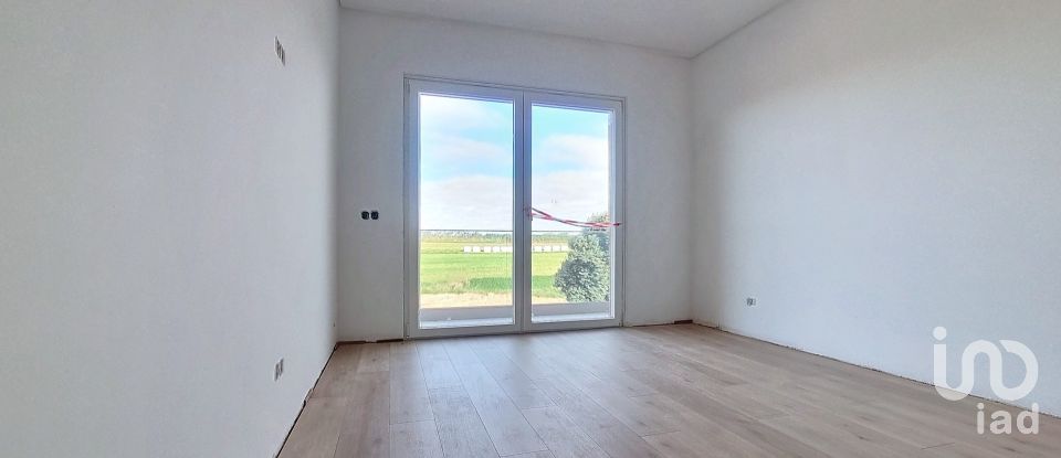 Maison T3 à Silveira de 308 m²