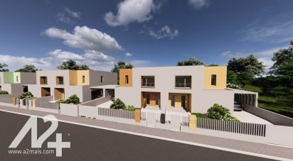 Casa / Villa T3 em Porto de Mós - São João Baptista e São Pedro de 200 m²