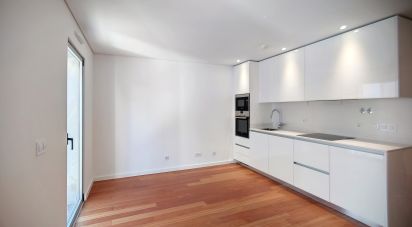 Appartement T1 à Santo António de 58 m²