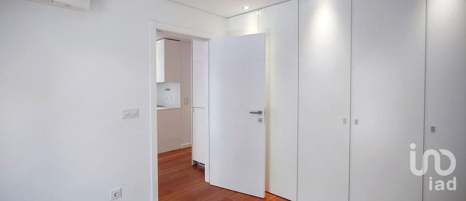 Apartamento T1 em Santo António de 58 m²