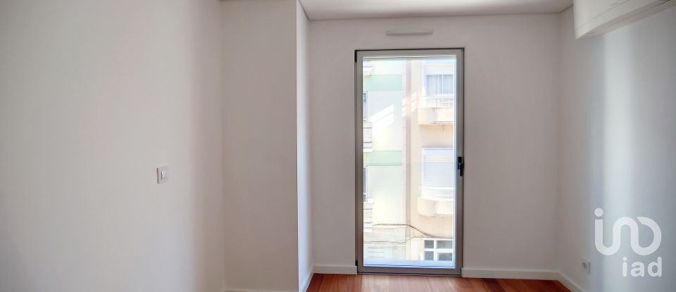 Apartamento T1 em Santo António de 58 m²