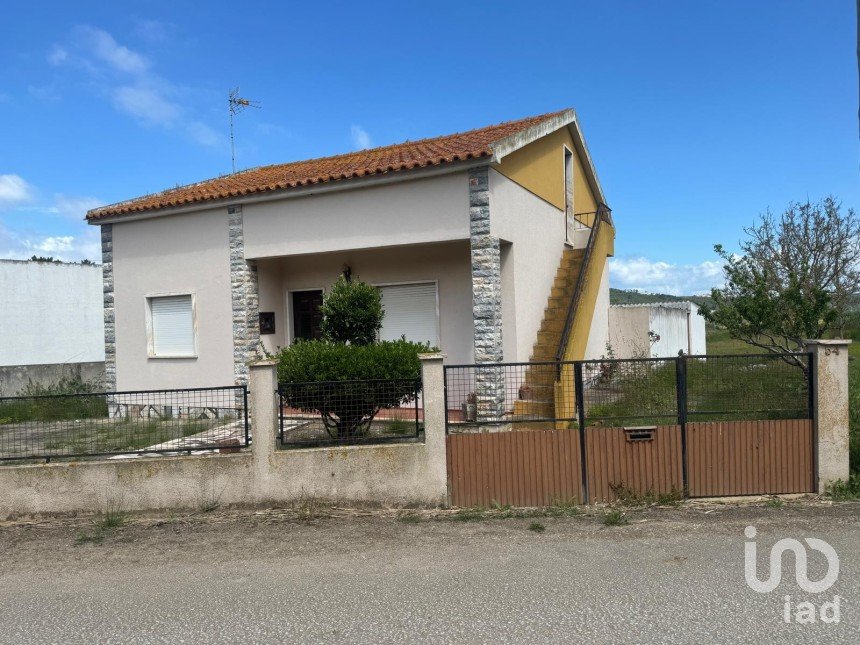 Maison T2 à Cela de 72 m²