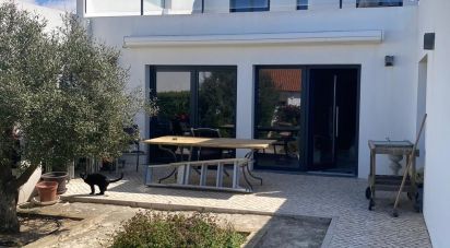 Maison T4 à A dos Cunhados e Maceira de 165 m²