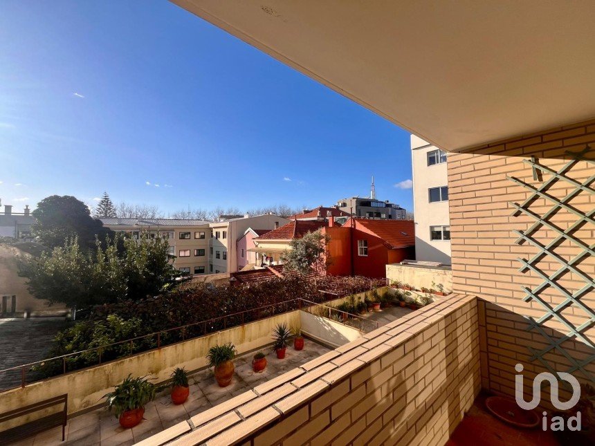 Apartment T3 in Aldoar, Foz Do Douro E Nevogilde of 121 m²