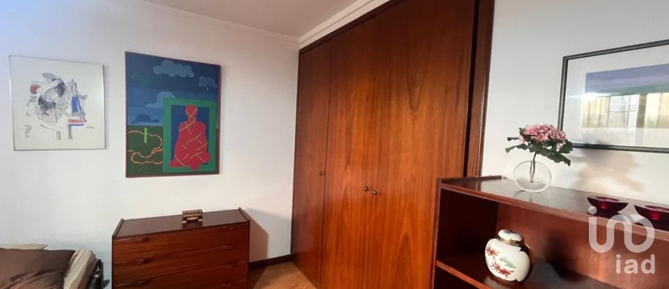 Apartment T3 in Aldoar, Foz Do Douro E Nevogilde of 121 m²