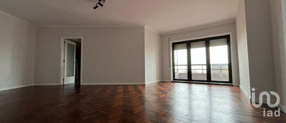 Apartamento T3 em Matosinhos e Leça da Palmeira de 136 m²