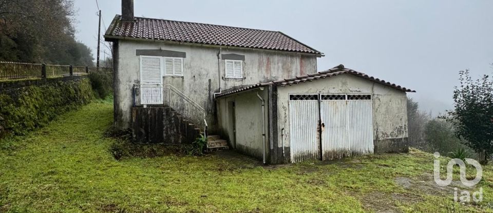 Casa de aldeia T3 em Ribeira do Neiva de 96 m²