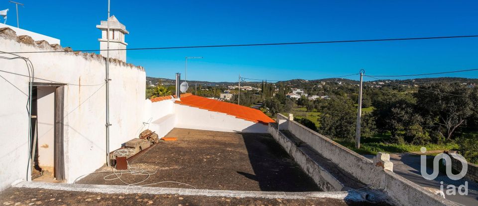 Maison traditionnelle T3 à Santa Bárbara de Nexe de 79 m²