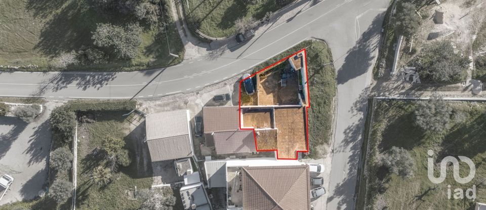 Maison traditionnelle T3 à Santa Bárbara de Nexe de 79 m²