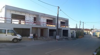 Casa / Villa T3 em Lourinhã e Atalaia de 211 m²