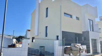 House T3 in Vila Nova de Cacela of 290 m²