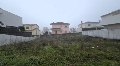 Terreno urbano em Santa Cruz/Trindade E Sanjurge de 440 m²