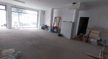 Shop / premises commercial in Argoncilhe of 122 m²