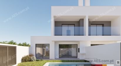 House T3 in Amora of 135 m²