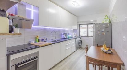 Appartement T3 à Mina de Água de 114 m²