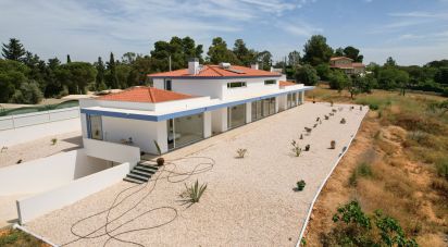 House T4 in Ferragudo of 303 m²