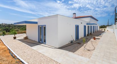 House T4 in Ferragudo of 303 m²